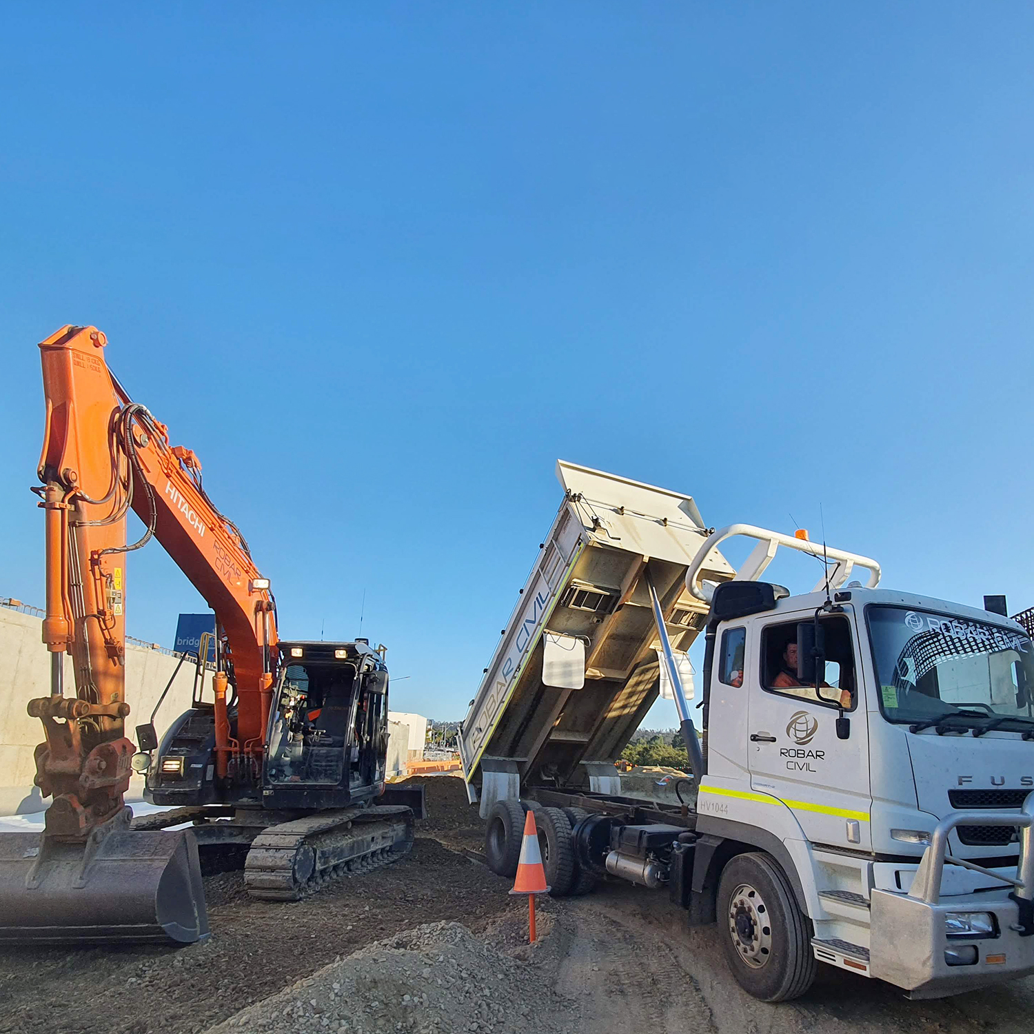 Plant Equipment Hire Brisbane Wet & Dry Hire ROBAR Rentals